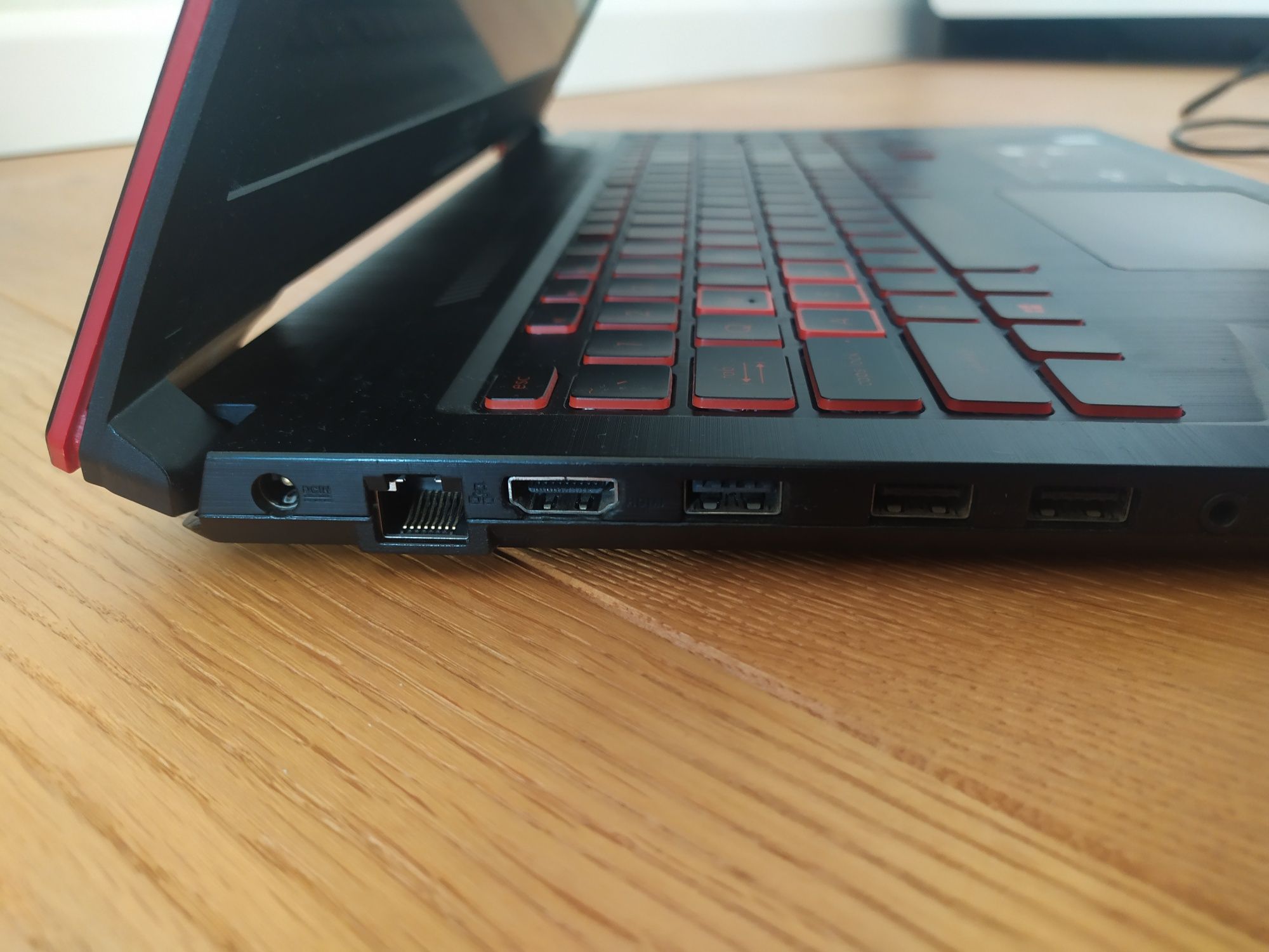 Laptop Asus tuf gaming GeForce GTX 1050