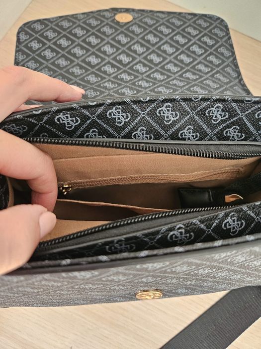 Damska torebka guess