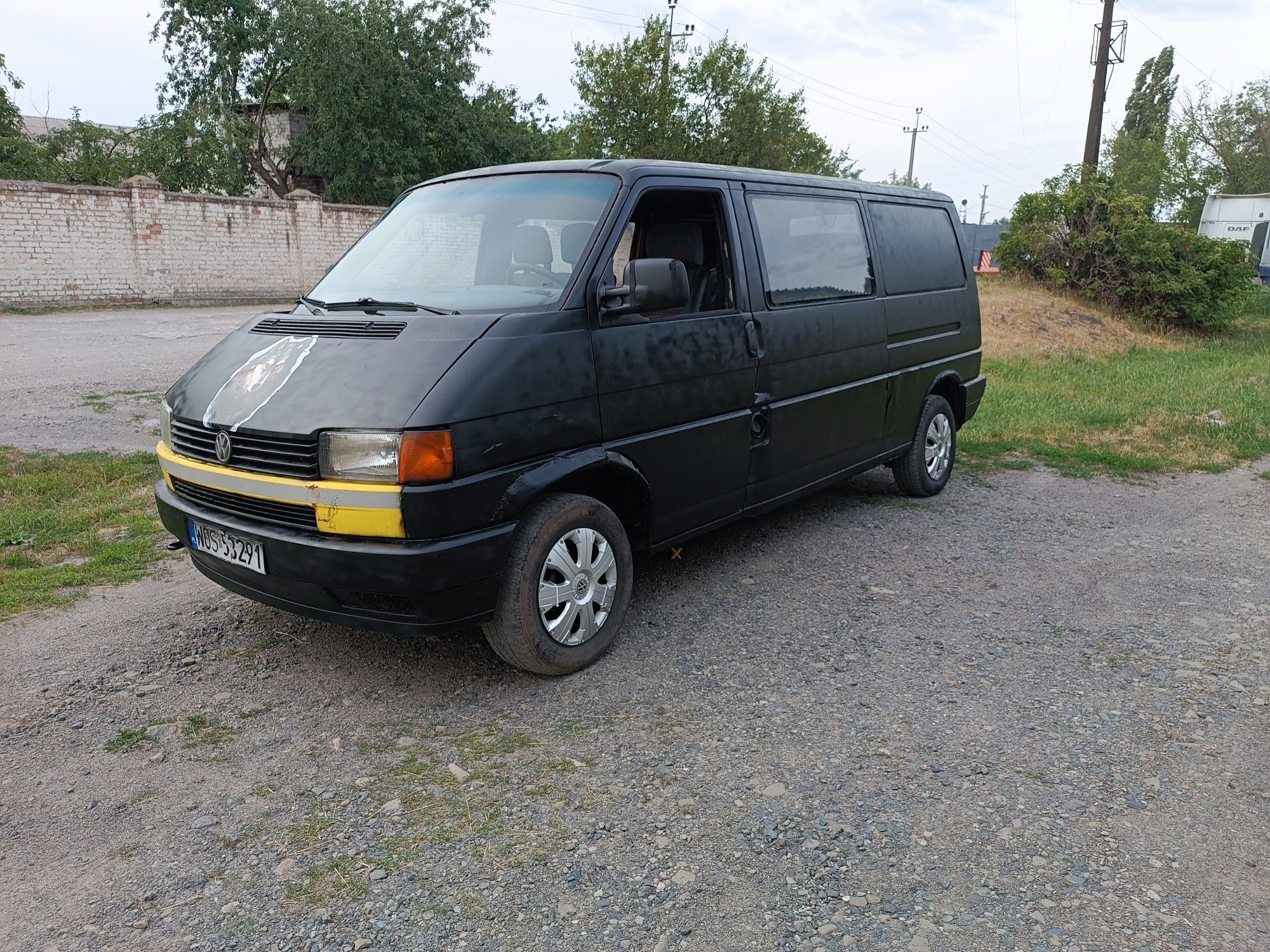 Продам volkswagen т4 пассажир 8+1. Дизель.
