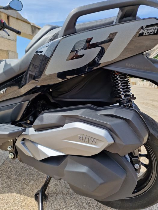 BMW C400GT Triple Black
