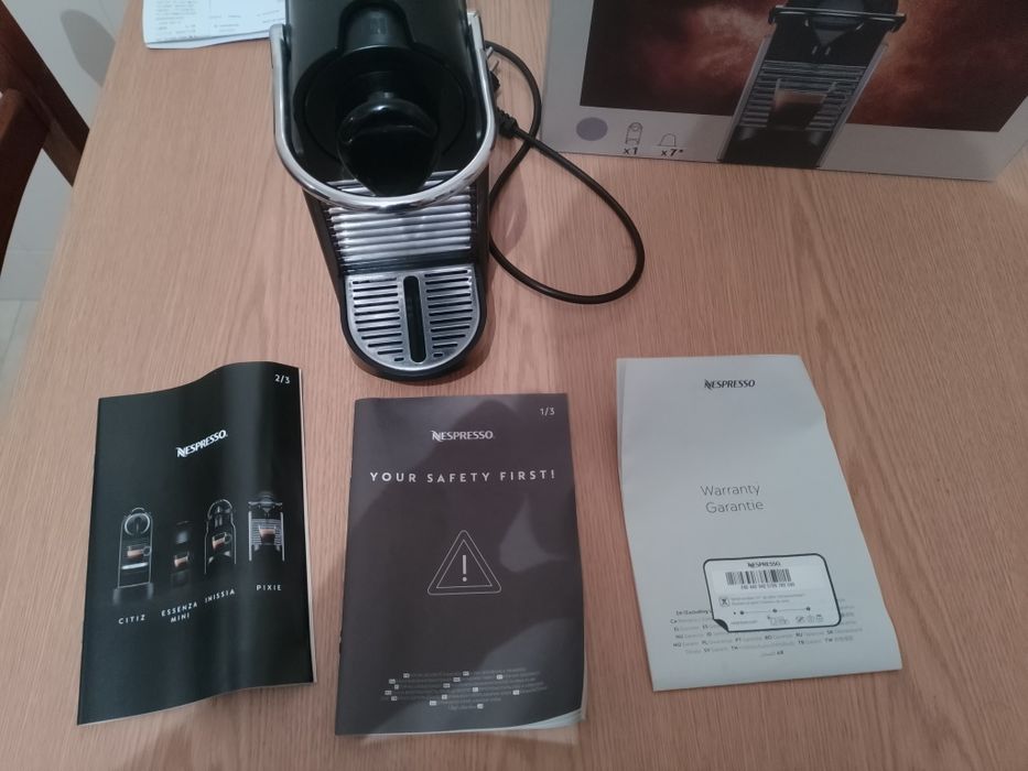 Máquina Nespresso óptimo estado