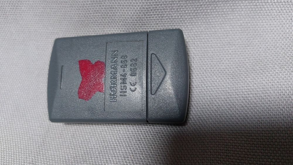 Пульт для воріт HORMANN