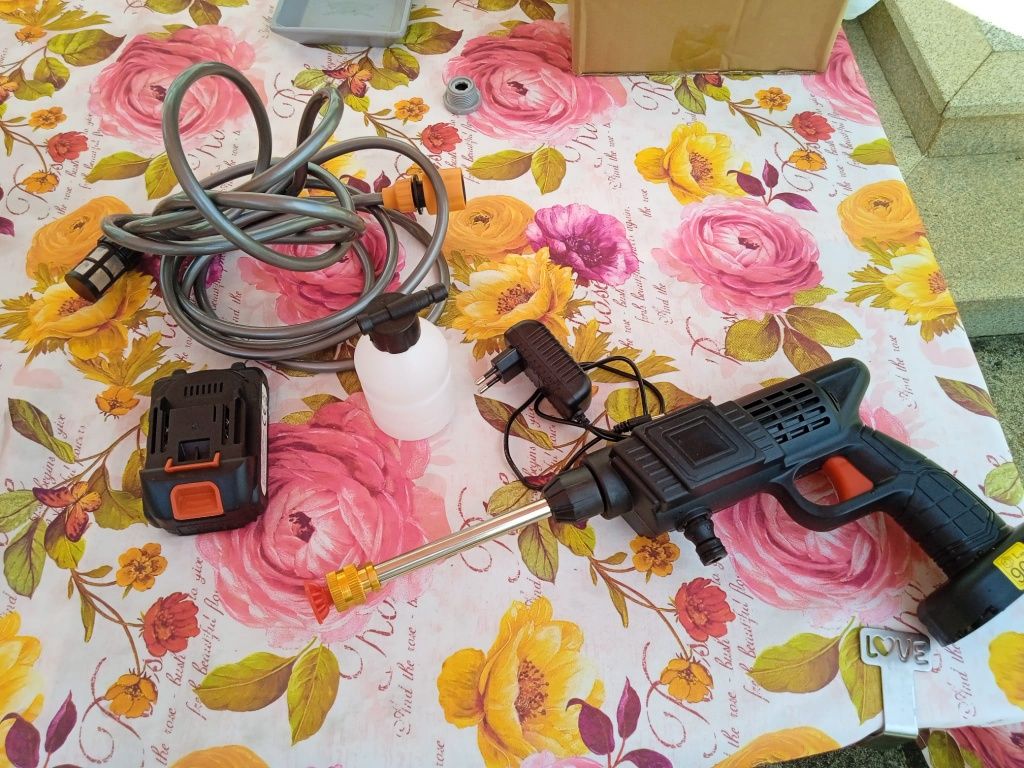 Máquina pressão a bateria