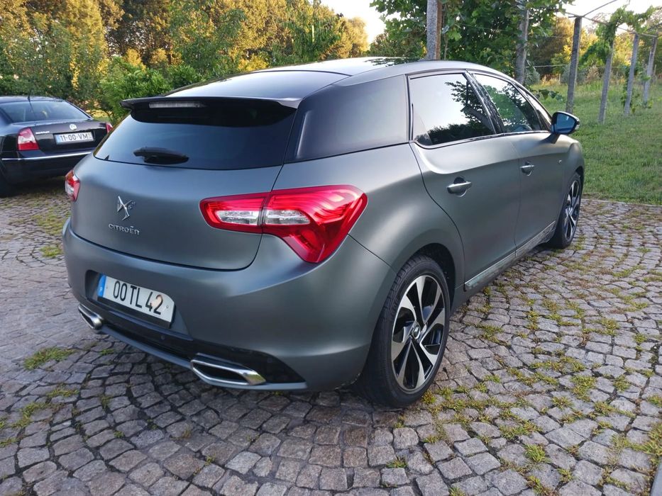 Citroën DS5 2.0 HDi Hy4 So Chic CMP6 88g
