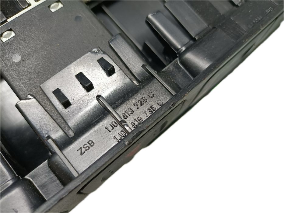 Difusor / saída de ar VOLKSWAGEN Golf IV (1J1)