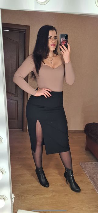 Сексуальне боді з формованими чашками