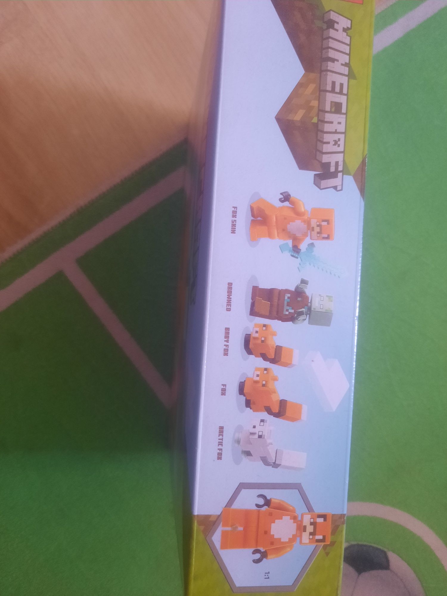 Lego Minecraft siedlisko lisów