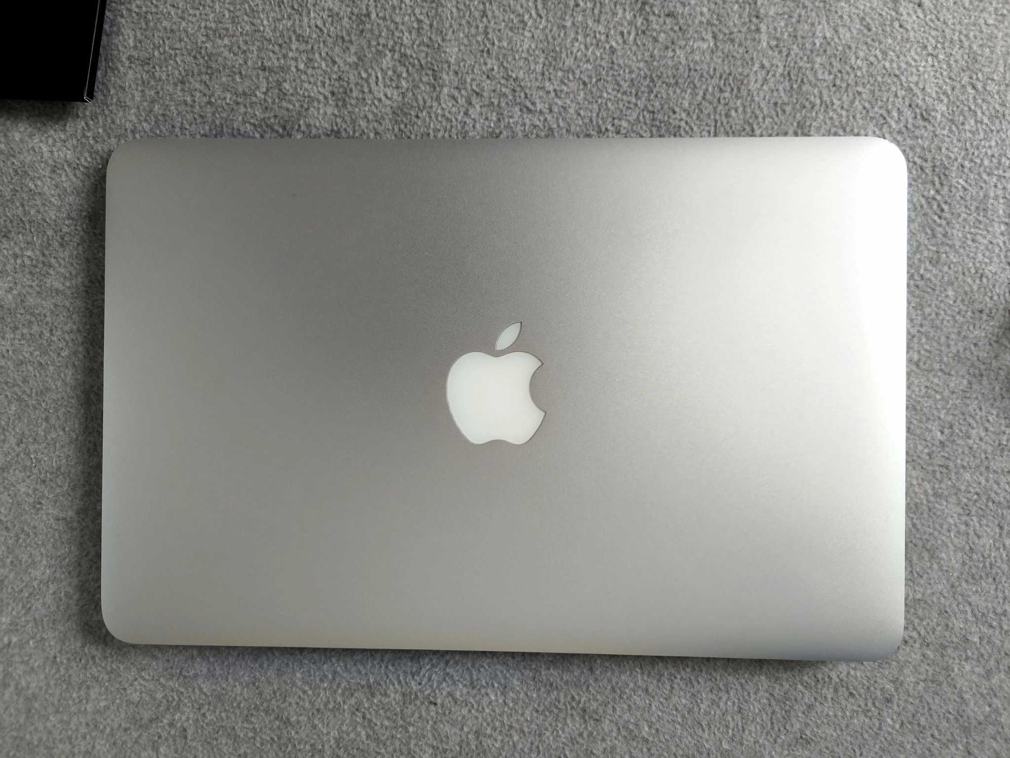 Apple MacBook Air Core i5 2,6Ghz MacOS Sonoma PL i Dużo aplikacji