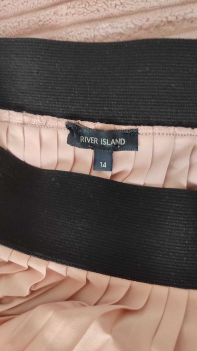 Юбка миди плиссе розово-черная с кружевом River island