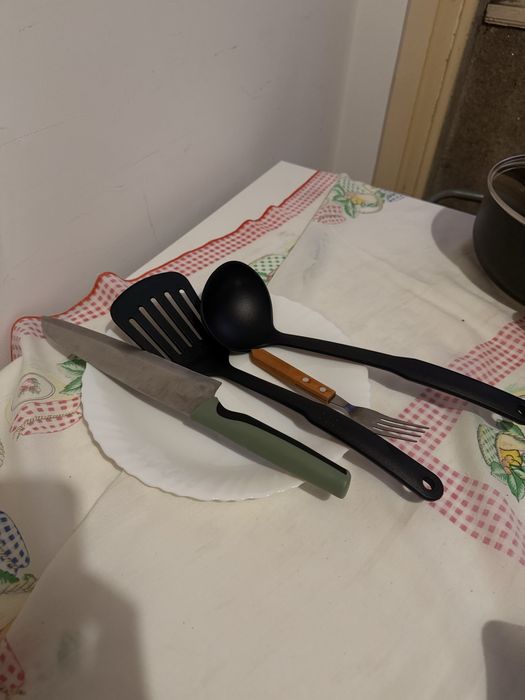 Kit cozinha(panelas e utensilios