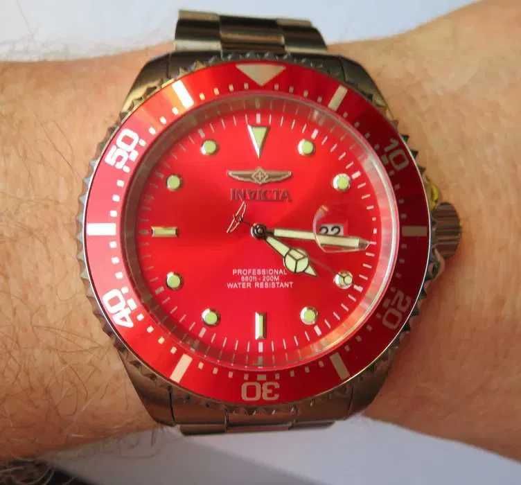 zegarek diver invicta pro diver wr 200 m czerwony