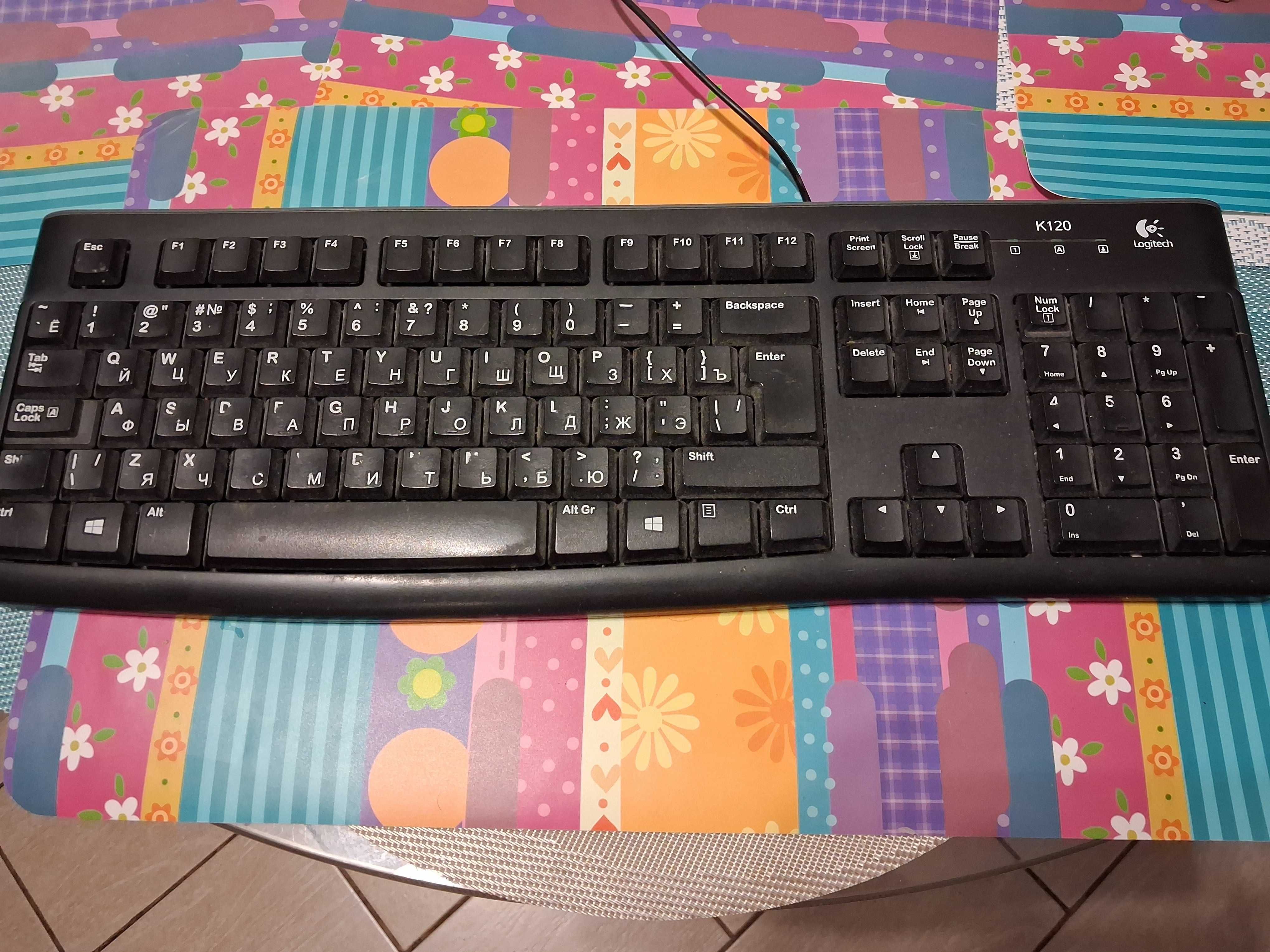 Клавіатура Logitech Keyboard K120 USB,+ Нова сумка - для ноутбука.