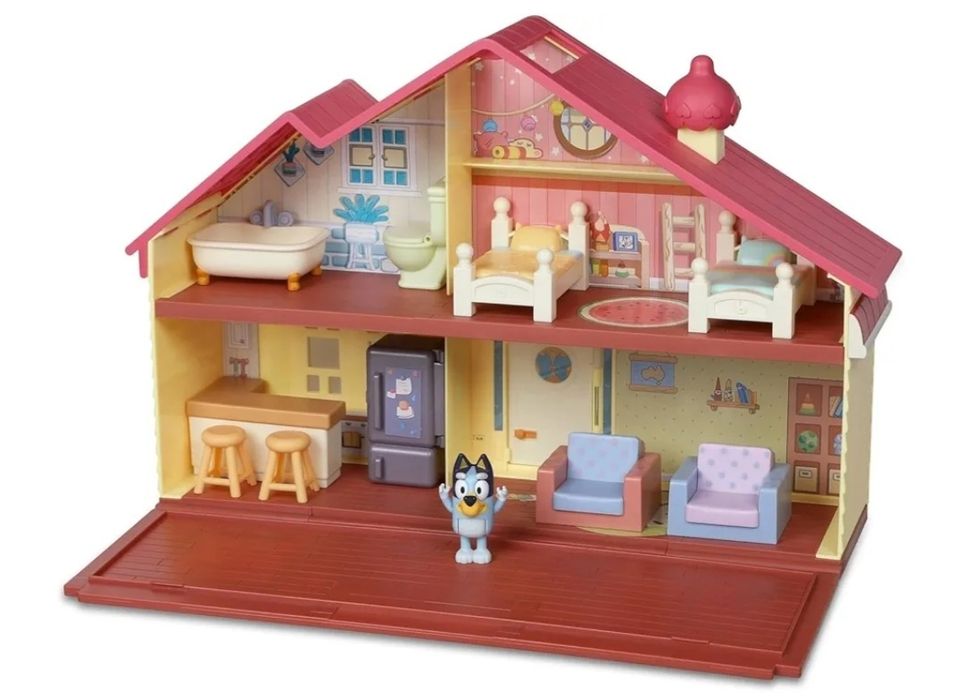 Casa bluey com a bluey