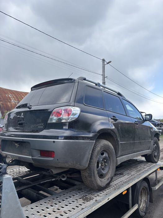 Разборка митсубиси аутлендер 2.0 та 2.4 бензин 2003 года