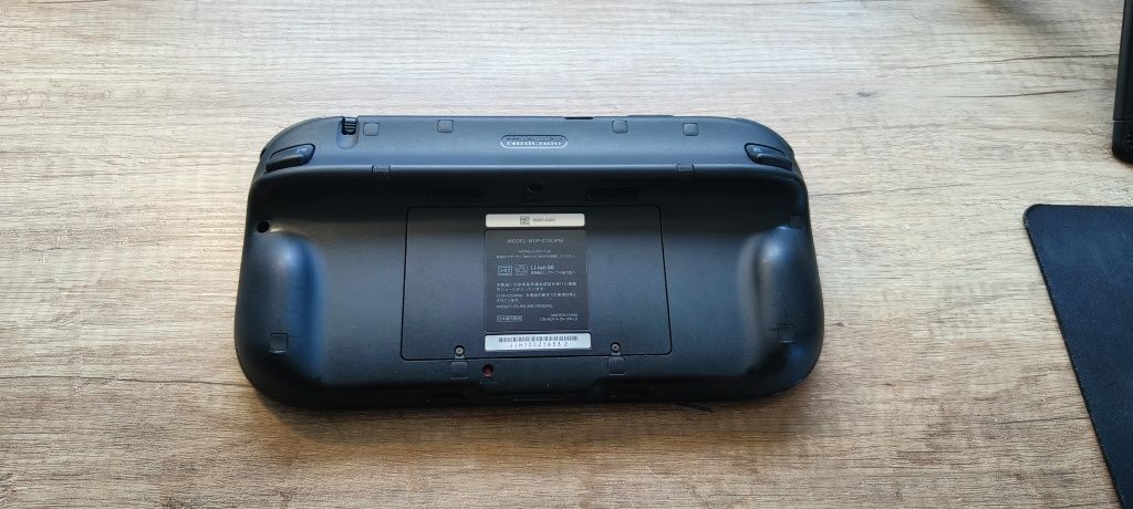 WiiU game pad, padlet + większa bateria