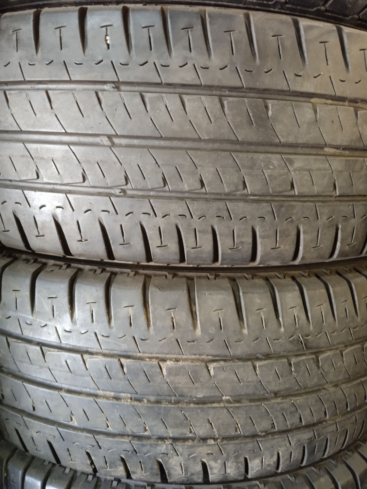 Шины 235/65 R16C, 215/65 R16C Michelin,Semperit комплект 4шт.