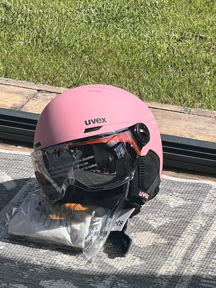 Kask snowboard narty uvex rocket jr visior S 51-55