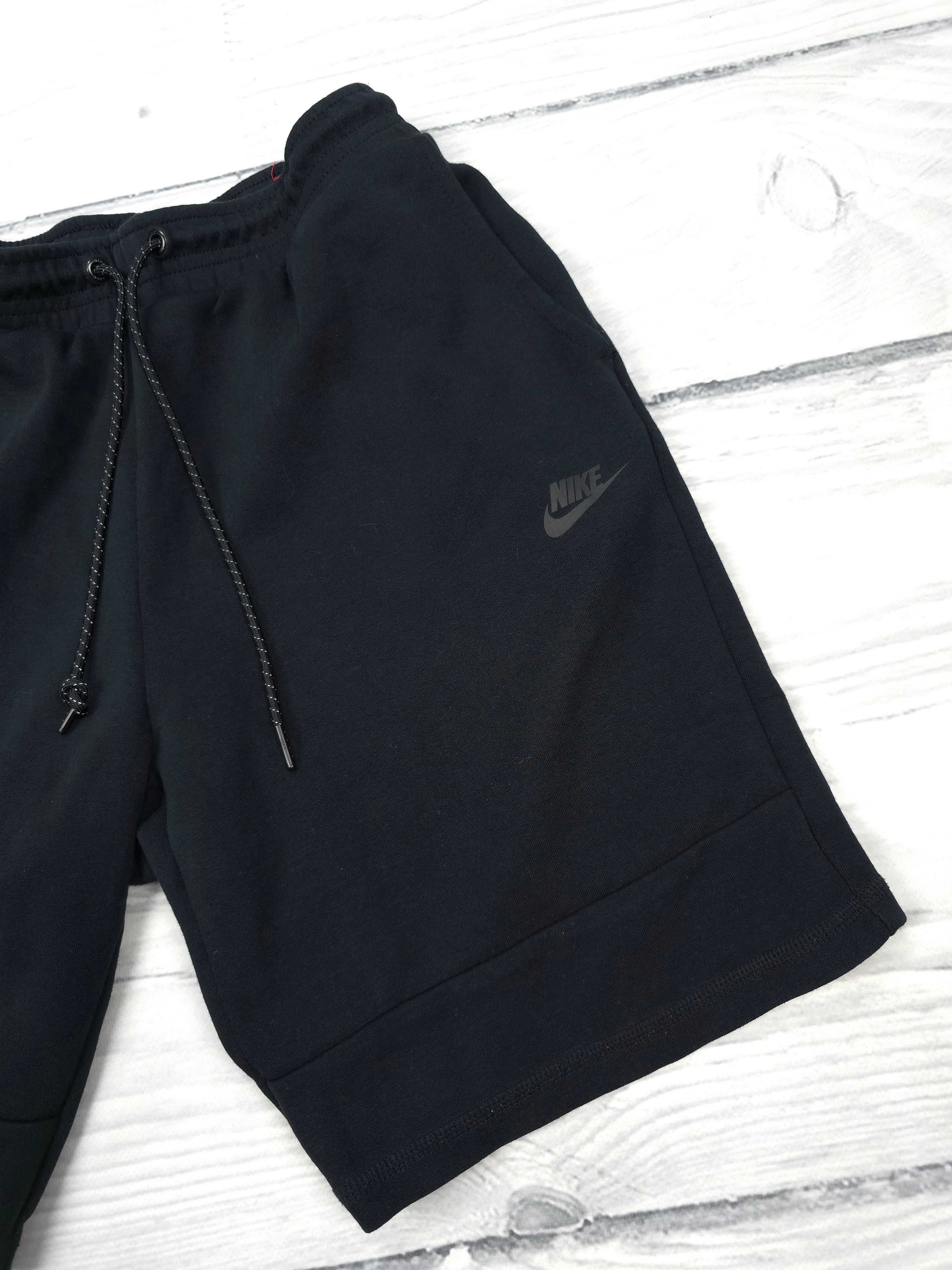 NIKE Tech Fleece Męskie Spodenki Szorty Bawełniane L