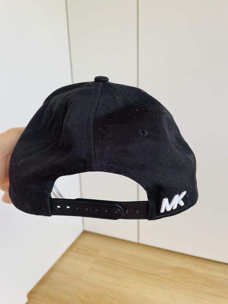 Czapka z daszkiem mk