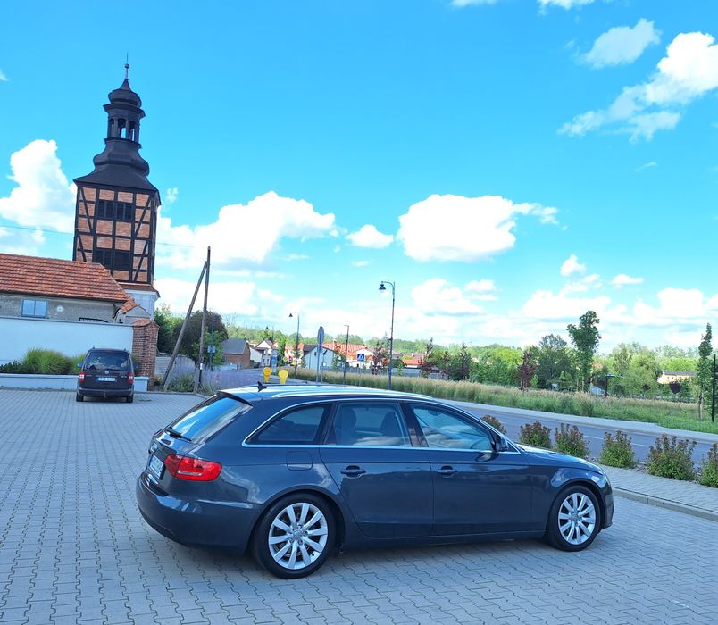 Audi a4 b8 1.8T 160km/xenon/Led S-Line/ Parktornik/wielofunkcja/isofix