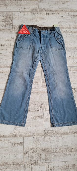 Spodnie damskie nowe -  dzwony również .