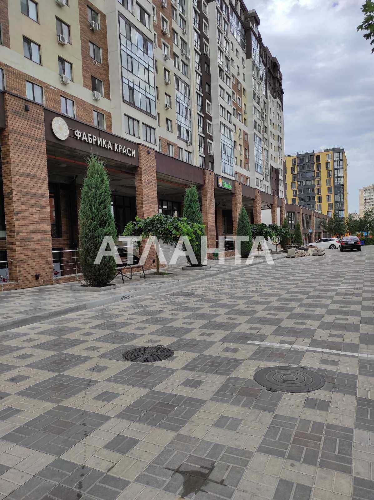 В продаже смарт квартира в Приморских Садах на поселке Котовского.