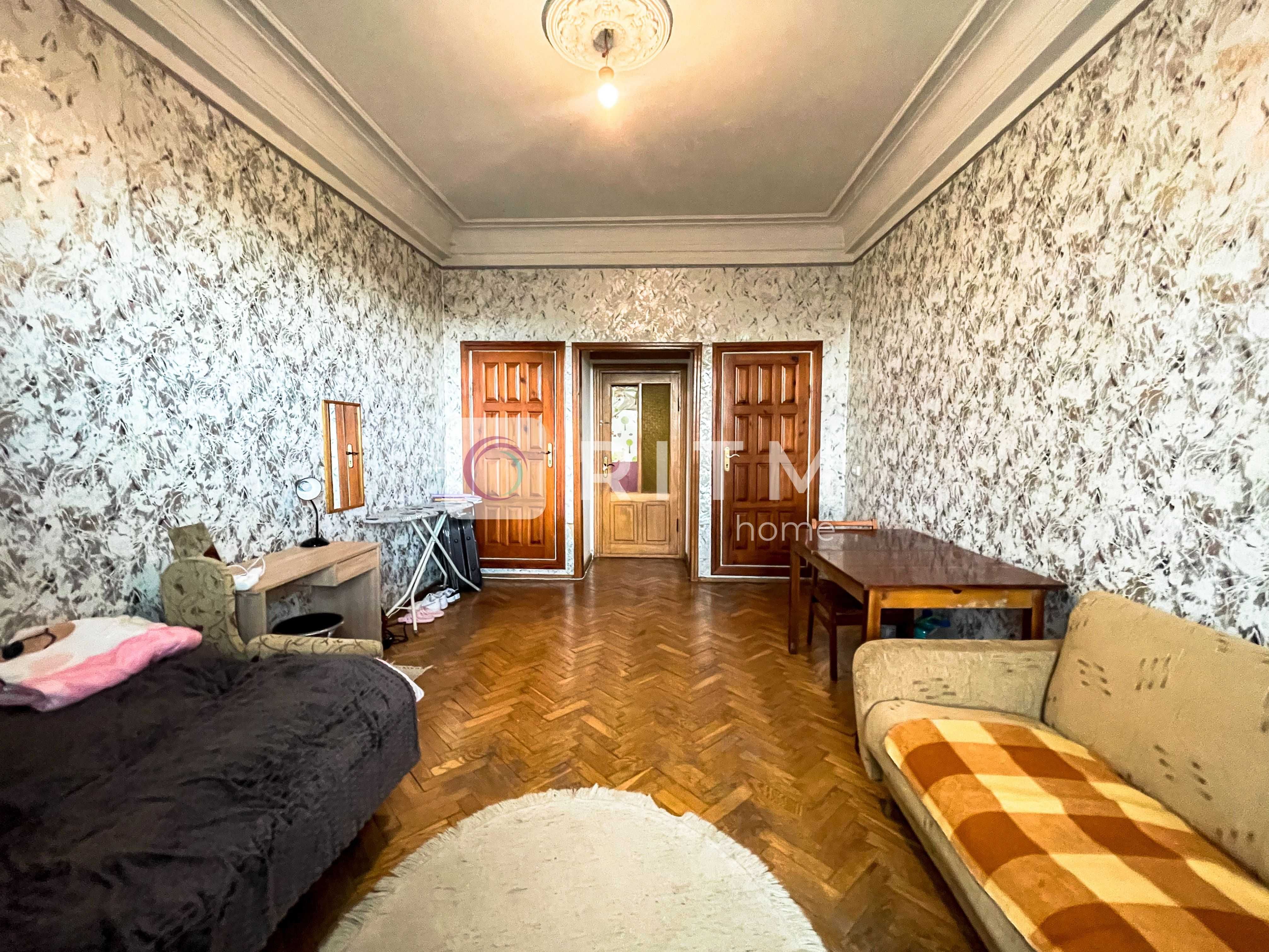 Продаж квартири 97 м2 у центрі! Поруч Парк, Центральна площа!