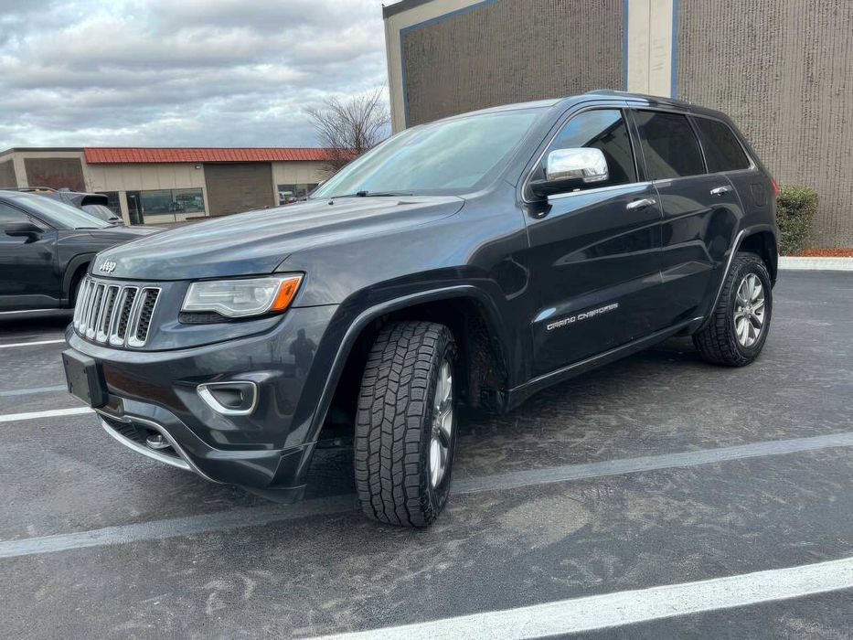 Jeep Grand Cherokee Overland      2014