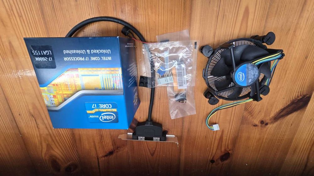 Płyta główna Asus P8Z68-V PRO + Intel i7-2600k + Thermaltake CONTAC29