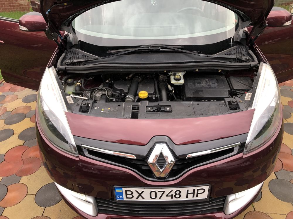 Свіжопригнана Renault Grand Scenic 2013 1.5дизель 7 місць Рестайлінг