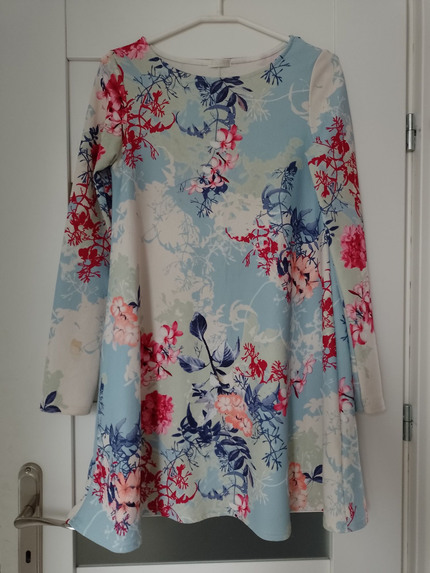 Tunika-sukienka w kwiaty r. 38