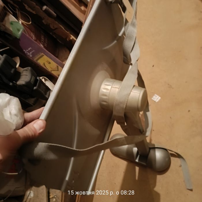 Кронштейн для кріплення телевізора