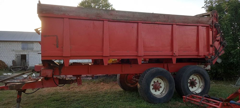Rozrzutnik Obornika Gilibert 8/10 Ton