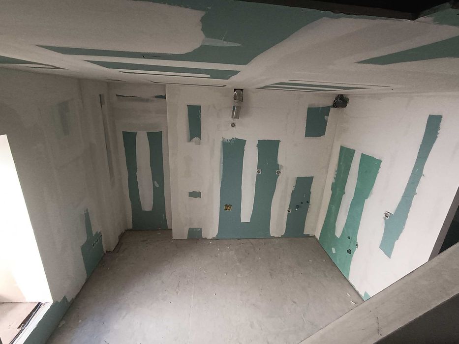 Remodelações gerais/pintura/Pladur/chão flutuante e vinílico