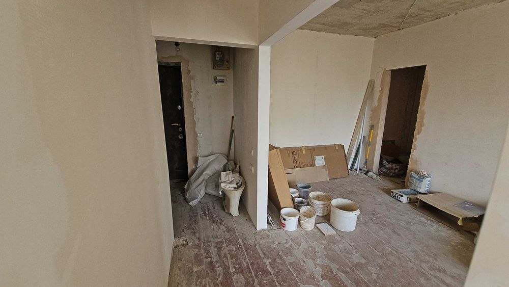 Київ район ДВРЗ вул. Алматинська 89 а. Є ВІДЕООГЛЯД.