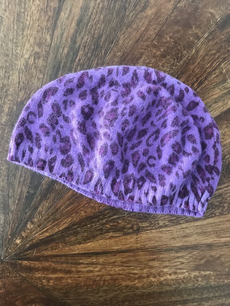 Gorro de lã roxo padrão leopardo