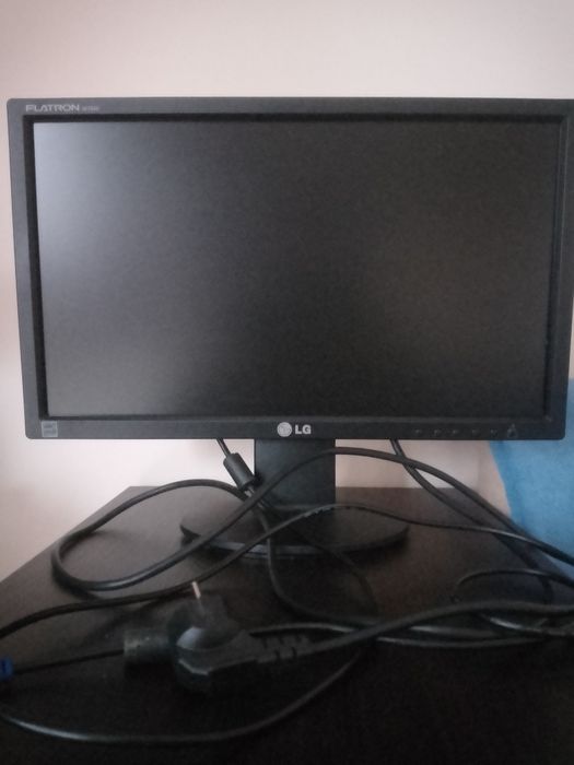 Продам монітор LG Flatron