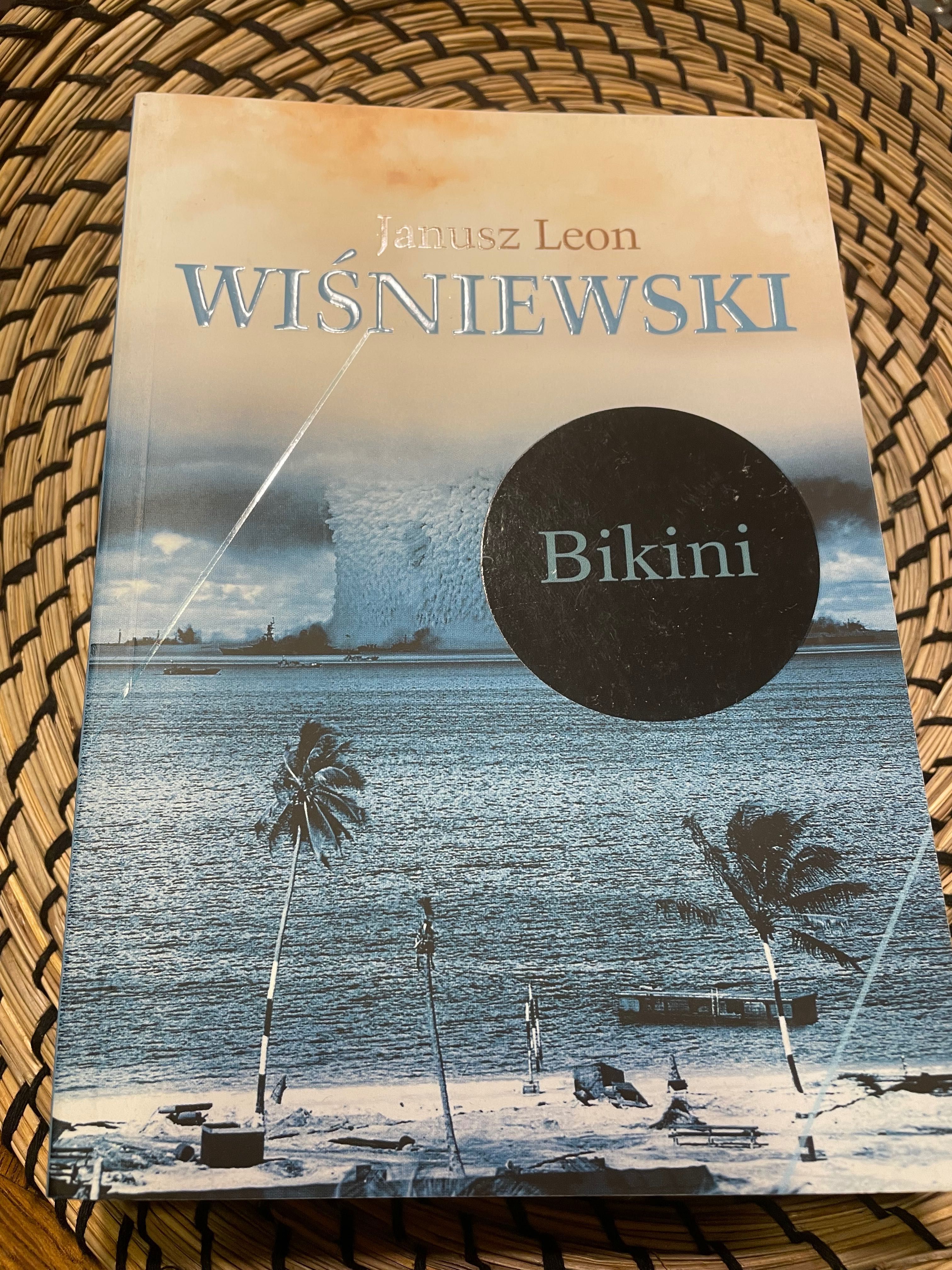 Bikini (Janusz Leon Wiśniewski)