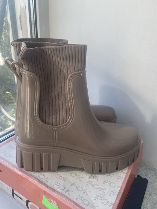 Чоботи резинові гумові молочні бежеві