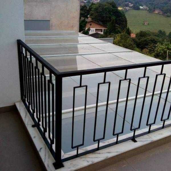 Balustrady nierdzewne, wewnętrzne i zewnętrzne