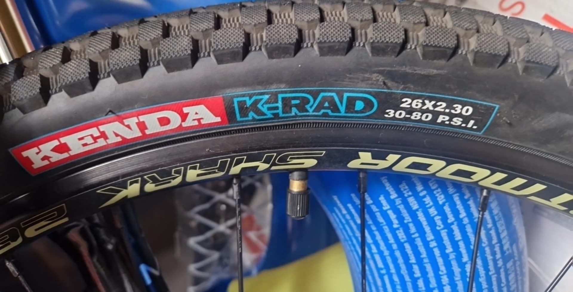 Solidny markowy MTB Dartmoor gamer dirt pumptrack koła 26 cali bardzo