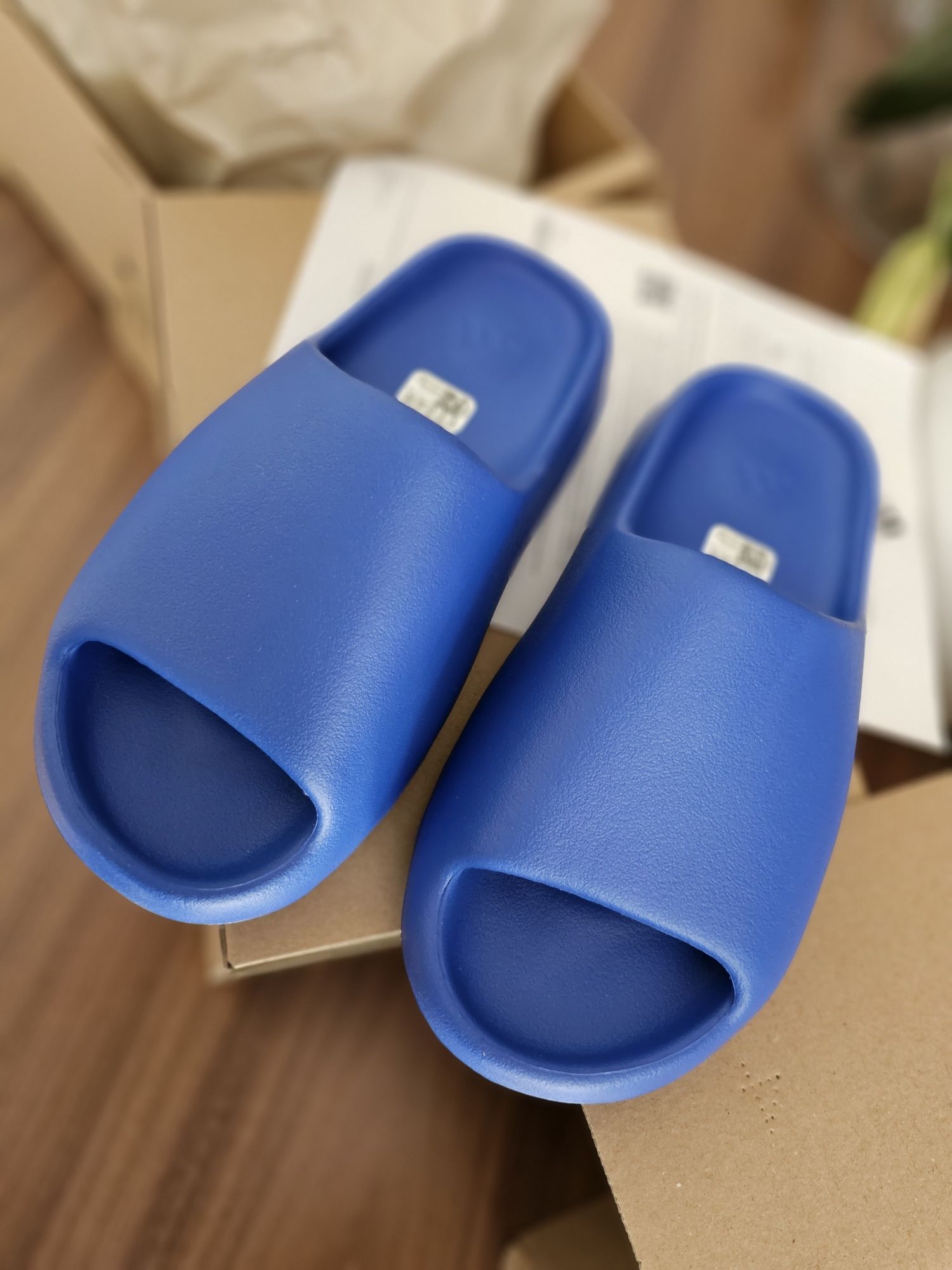 Adidas Yeezy Slide in Azure