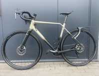 Karbonowy rower gravel Rondo Ruut CF1, rozmiar L