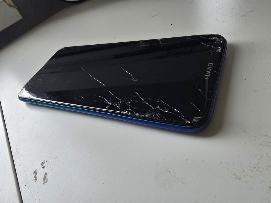 Smartfon HUAWEI Y7 dub-lx1 2019 3/32GB 6.26" Niebieski 51093WDF zbity