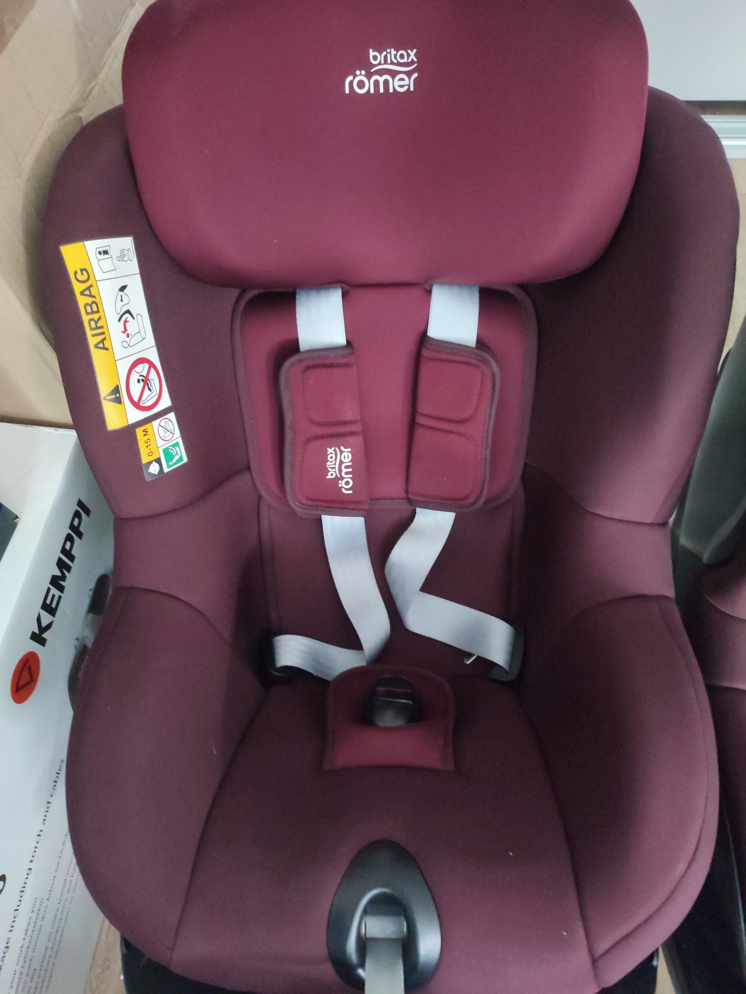 Britax Romer dual fix m i-size dla bliźniaczek/bliźniaków