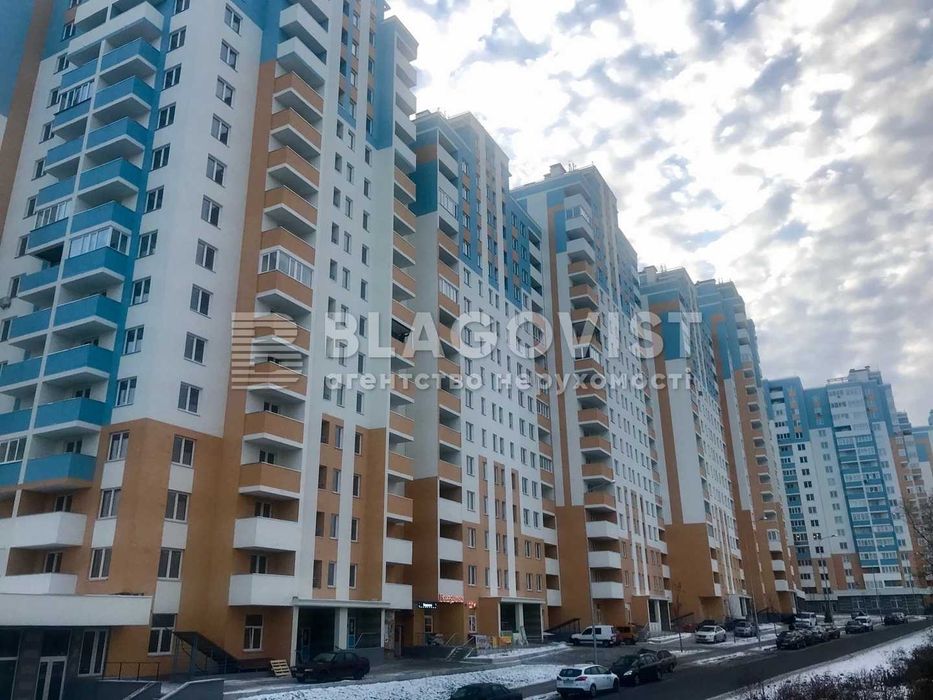 Продаж 1к квартири 42.3 м в ЖК Новомостицько-Замковецький, Данченка 34