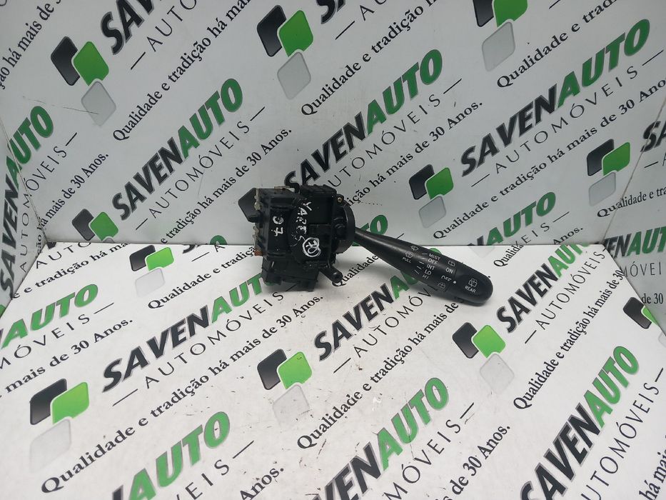 Manípulo do limpa vidros TOYOTA Yaris (_P9_)