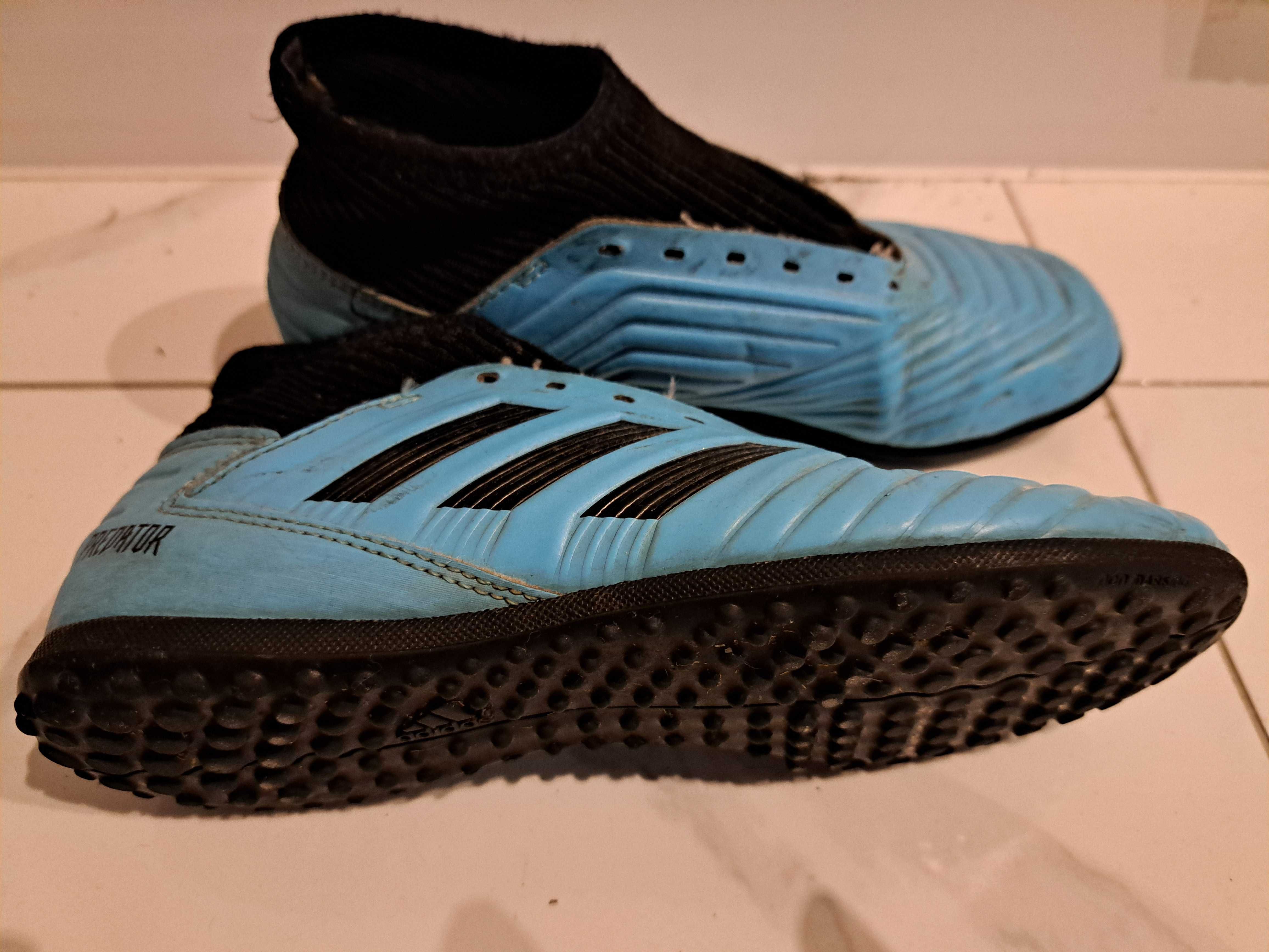 Korki halówki adidas predator r.34