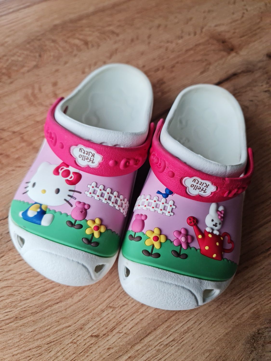Crocs Hello Kitty
