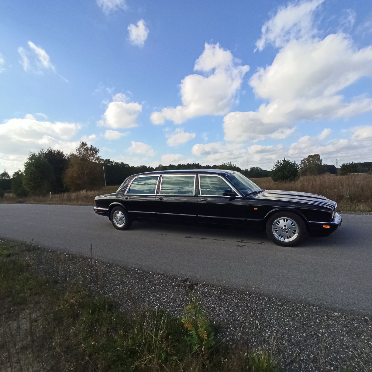 Daimler Jaguar 4.0 limuzyna